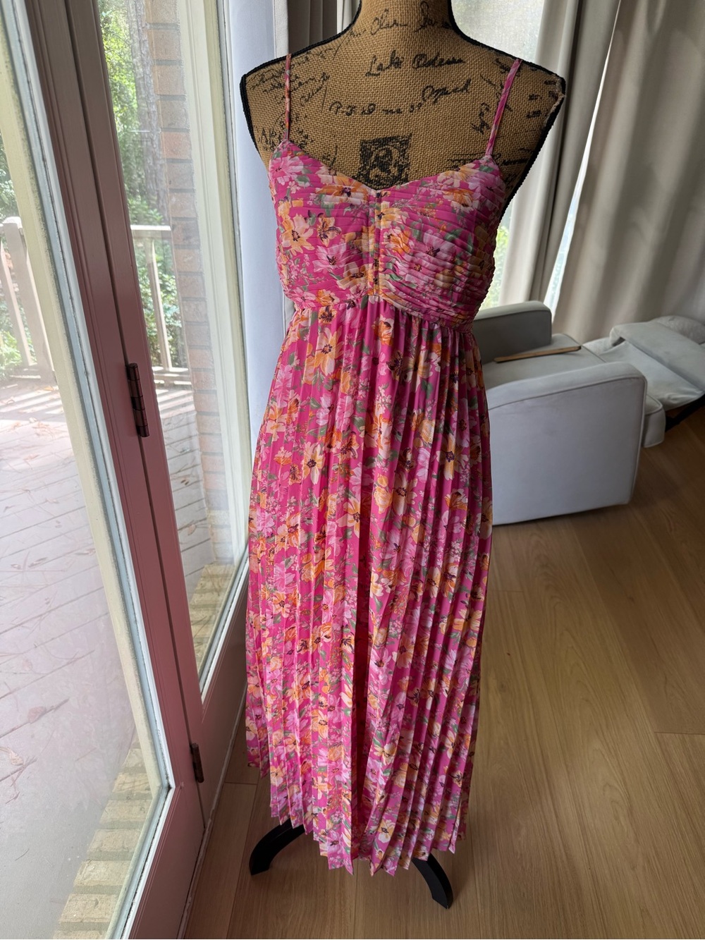Floral Pink Pleated Maxi Dress with Spaghetti Straps